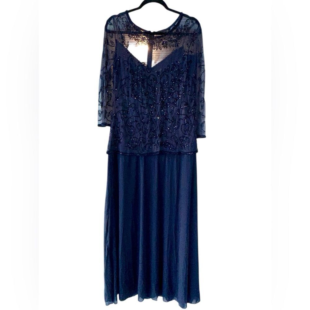 NEW Pisarro Night Navy Blue Formal Dress Size 12